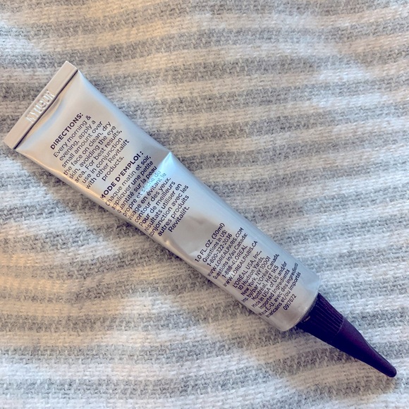 Vitamin C Serum - Picture 2 of 2